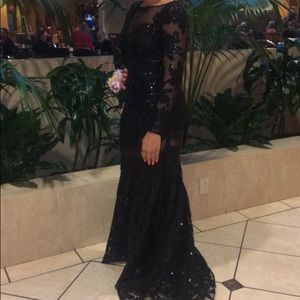 Size 6-8 Jovani black prom dress